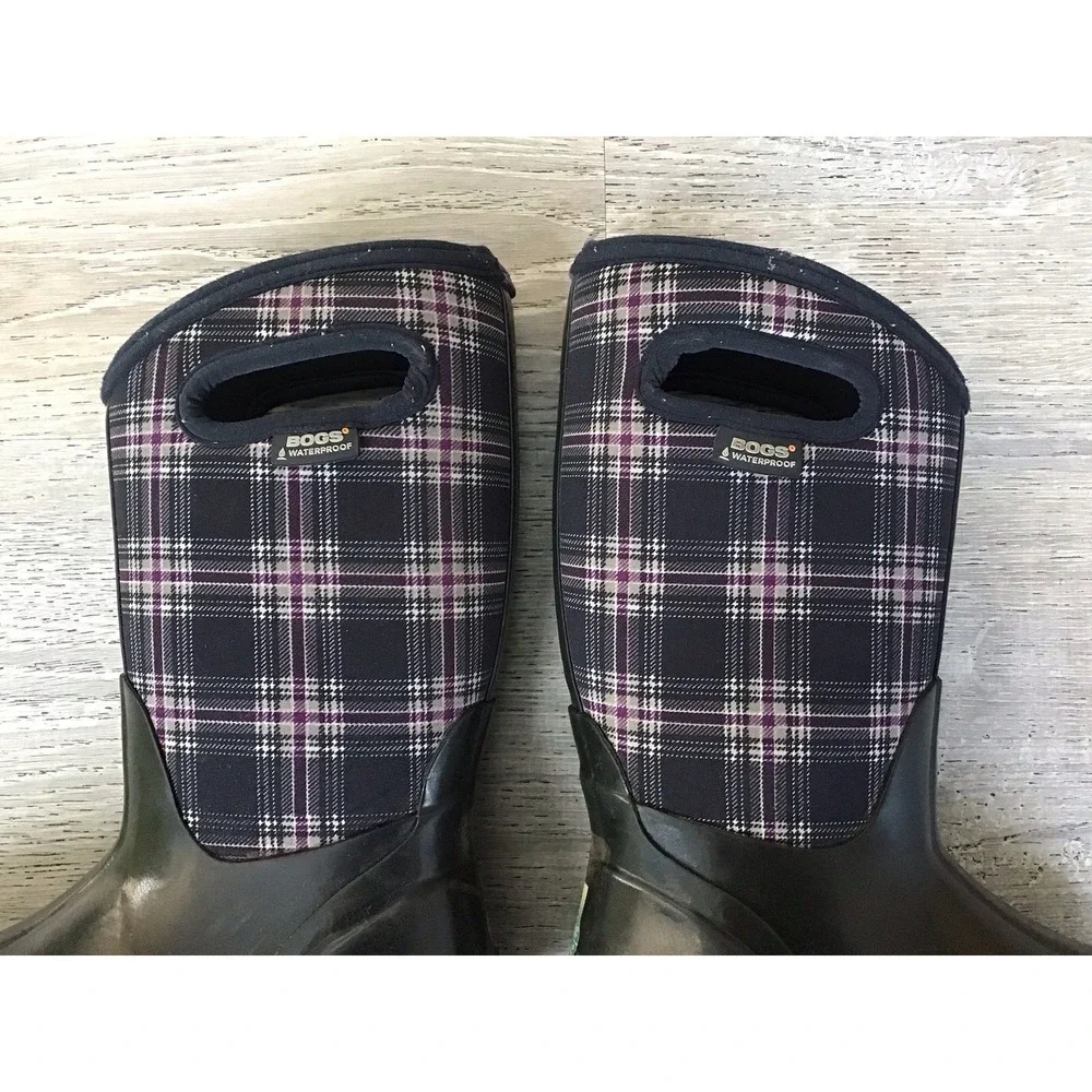 BOGS CLASSIC WINTER Plaid Girls Size 2 Black WATERPROOF Winter Snow BOOTS